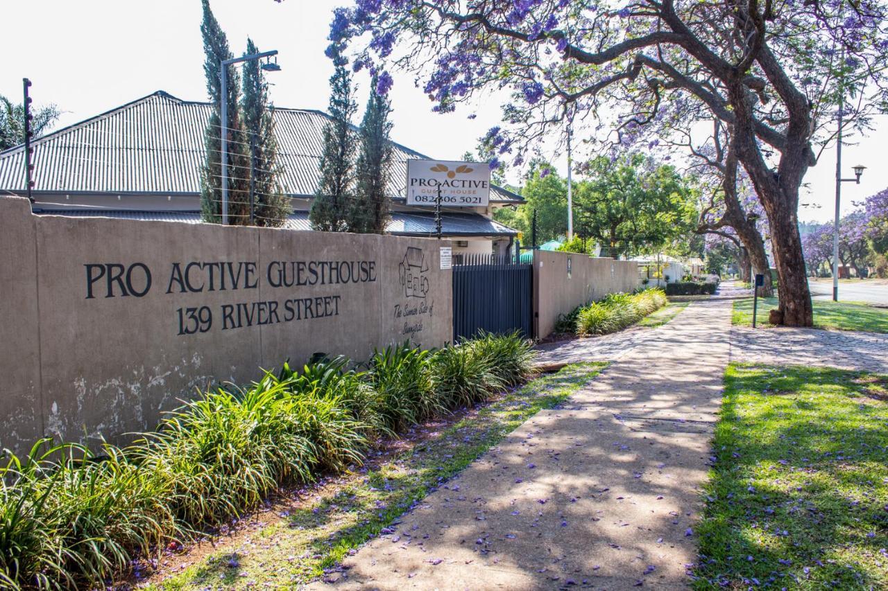 Pro Active Guest House Pretoria-Noord Exterior foto