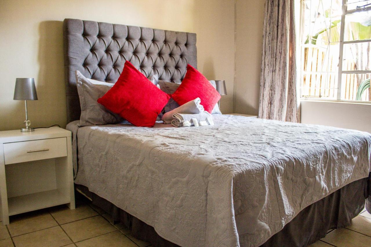 Pro Active Guest House Pretoria-Noord Exterior foto