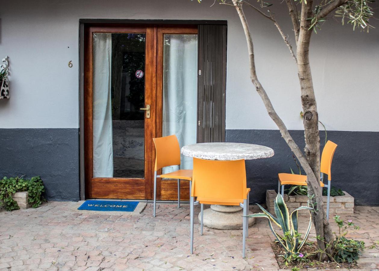Pro Active Guest House Pretoria-Noord Exterior foto